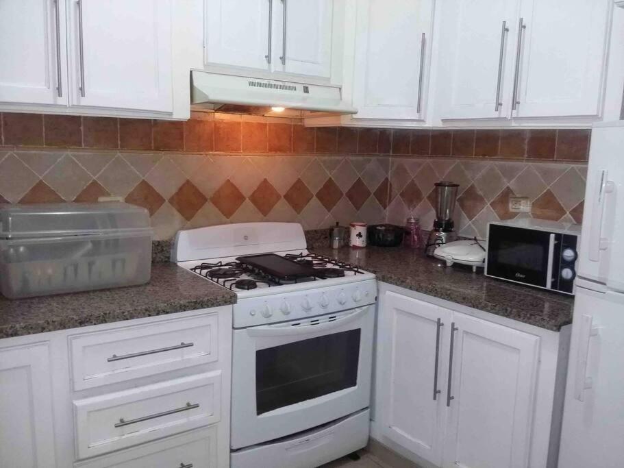Habitacion Cerca Del Mar Y Zona Colonial Santo Domingo Kültér fotó